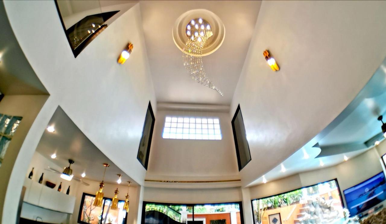 וילה Tucheland Luxury Pool Walking Street 7 Bedrooms